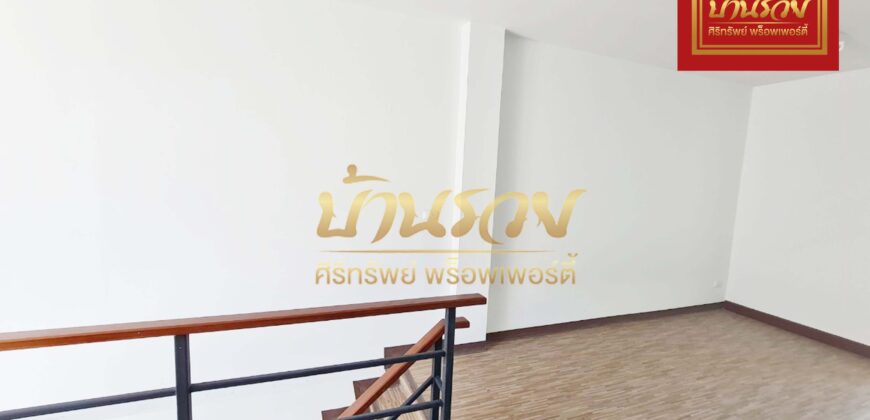 อาคารพาณิชย์ 3 ชั้นครึ่ง โครงการ เจบิช สุขุมวิท-เเพรกษา ใกล้โรงเรียนสารสาสน์สมุทรปราการ พร้อมเข้าอยู่