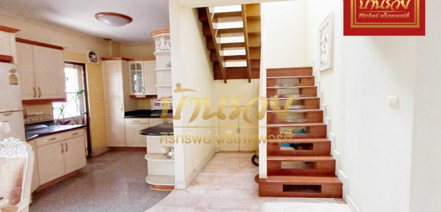 บ้านเดี่ยว 2 ชั้น หมู่บ้าน ชัยพฤกษ์ โครงการของแลนด์แอนเฮ้าส์ ซอยบางปลา 2 ใกล้วัดหลวงพ่อโตบางพลี ทำเลดีหน้าสวน