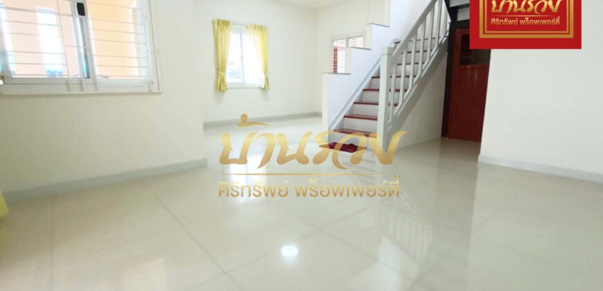 ทาวน์เฮ้าส์ 2 ชั้น *หลังมุม หมู่บ้าน พิศาล บางกระดี่ โครงการ 2 ใกล้ถนนพระราม 2