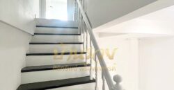 ทาวน์เฮ้าส์ 2 ชั้น หมู่บ้านวิวัฒน์โฮม ซอยเทศบาลบางปู 40 ทำเลดีใกล้รถไฟฟ้าสถานีแพรกษา รีโนเวทใหม่พร้อมเข้าอยู่