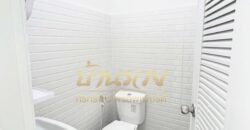 ทาวน์เฮ้าส์ 2 ชั้น หมู่บ้านวิวัฒน์โฮม ซอยเทศบาลบางปู 40 ทำเลดีใกล้รถไฟฟ้าสถานีแพรกษา รีโนเวทใหม่พร้อมเข้าอยู่