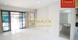 ทาวน์โฮม 3 ชั้น หมู่บ้าน บ้านกลางเมือง พระราม 2 – พุทธบูชา ใกล้ทางด่วนพิเศษ พร้อมเข้าอยู่