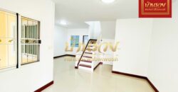 บ้านเดี่ยว 2 ชั้น หมู่บ้านกฤษดาซิตี้ เลค แอนด์พาร์ค เทพารักษ์ กม.16 ใกล้รพ.จุฬารัตน์ 3 รีโนเวทใหม่พร้อมเข้าอยู่