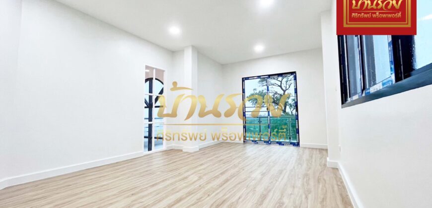 บ้านเดี่ยว 2 ชั้น หมู่บ้านกฤษดาซิตี้ เลค แอนด์พาร์ค เทพารักษ์ กม.16 ใกล้รพ.จุฬารัตน์ 3 รีโนเวทใหม่พร้อมเข้าอยู่