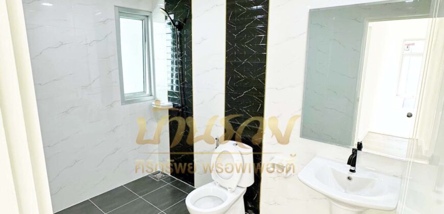 บ้านเดี่ยว 2 ชั้น หมู่บ้านไอริส ออคิด พาร์ค ใกล้โลตัส ศรีนครินทร์ รีโนเวทใหม่ทั้งหลัง พร้อมเข้าอยู่