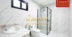 บ้านเดี่ยว 2 ชั้น หมู่บ้านกฤษดาซิตี้ เลค แอนด์พาร์ค เทพารักษ์ กม.16 ใกล้รพ.จุฬารัตน์ 3 รีโนเวทใหม่พร้อมเข้าอยู่