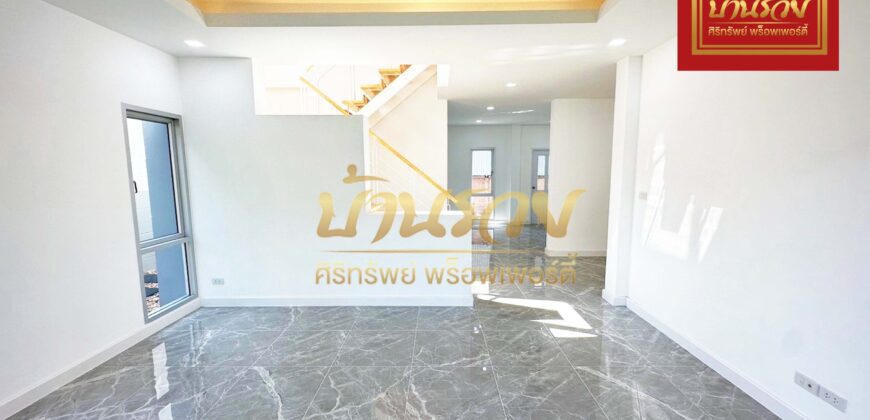 บ้านเดี่ยว 2 ชั้น หมู่บ้านไอริส ออคิด พาร์ค ใกล้โลตัส ศรีนครินทร์ รีโนเวทใหม่ทั้งหลัง พร้อมเข้าอยู่