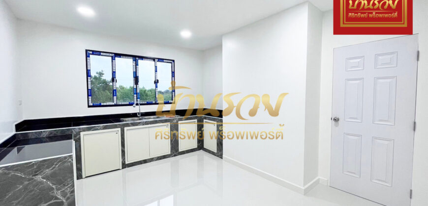 บ้านเดี่ยว 2 ชั้น หมู่บ้านกฤษดาซิตี้ เลค แอนด์พาร์ค เทพารักษ์ กม.16 ใกล้รพ.จุฬารัตน์ 3 รีโนเวทใหม่พร้อมเข้าอยู่