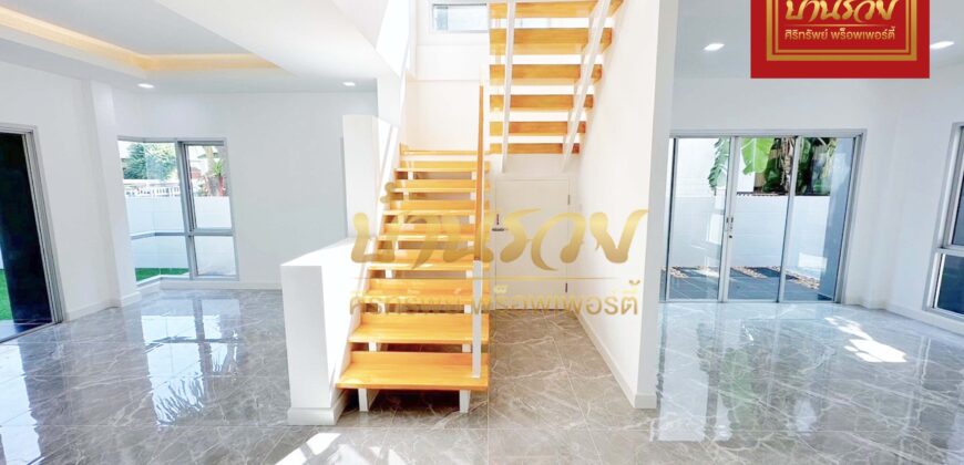 บ้านเดี่ยว 2 ชั้น หมู่บ้านไอริส ออคิด พาร์ค ใกล้โลตัส ศรีนครินทร์ รีโนเวทใหม่ทั้งหลัง พร้อมเข้าอยู่