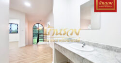 บ้านเดี่ยว 2 ชั้น หมู่บ้านกฤษดาซิตี้ เลค แอนด์พาร์ค เทพารักษ์ กม.16 ใกล้รพ.จุฬารัตน์ 3 รีโนเวทใหม่พร้อมเข้าอยู่