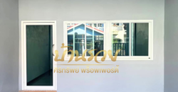 ทาวน์เฮ้าส์ 2 ชั้น *ถนนเมน หมู่บ้านจิตภาวรรณ 11 ธัญบุรี รีโนเวทใหม่ทั้งหลัง พร้อมเข้าอยู่