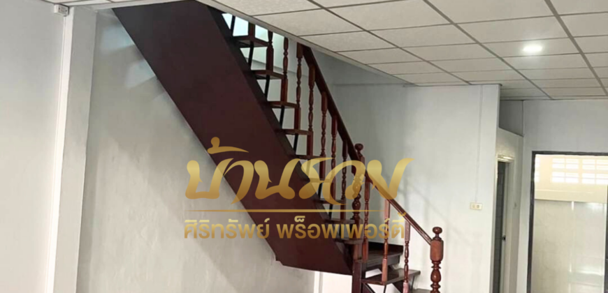 ทาวน์เฮ้าส์ 2 ชั้น *ถนนเมน หมู่บ้านจิตภาวรรณ 11 ธัญบุรี รีโนเวทใหม่ทั้งหลัง พร้อมเข้าอยู่