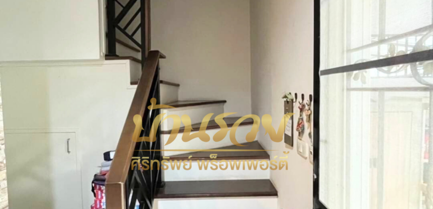 บ้านแฝด 2 ชั้น หมู่บ้านเนเชอร่า เทรนด์ ศรีนครินทร์ ซ.ทรัพย์บุญชัย 28 ใกล้โรงพยาบาลเปาโลเมโมเรียล