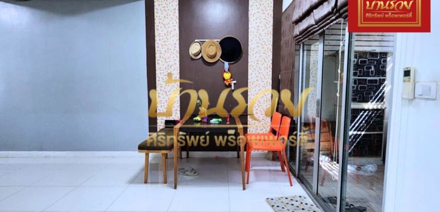 ทาวน์เฮ้าส์ 2 ชั้น หมู่บ้านเดอะคอนเนค12A สุวรรณภูมิ เฟส 1 ซอยกิ่งแก้ว 37 ใกล้สนามบินสุวรรณภูมิ พร้อมเข้าอยู่