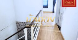 ทาวน์เฮ้าส์ 2 ชั้น หมู่บ้านเดอะคอนเนค12A สุวรรณภูมิ เฟส 1 ซอยกิ่งแก้ว 37 ใกล้สนามบินสุวรรณภูมิ พร้อมเข้าอยู่