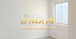 บ้านแฝด 2 ชั้น หมู่บ้านเดอะวิลเลจ บางนา-ตราด กม.10 ซอยมหาชัย ใกล้เมกาบางนา บ้านรีโนเวทใหม่ พร้อมเข้าอยู่