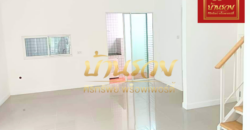 บ้านแฝด 2 ชั้น หมู่บ้านเดอะวิลเลจ บางนา-ตราด กม.10 ซอยมหาชัย ใกล้เมกาบางนา บ้านรีโนเวทใหม่ พร้อมเข้าอยู่
