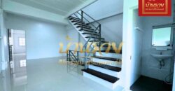 อาคารพาณิชย์ 4 ชั้น หมู่บ้านรุ่งนภาเพลส ซอยร่มเกล้า 16 ใกล้ Airport link สถานีลาดกระบัง เปลี่ยนวัสดุรีโนเวทใหม่ วัสดุพรีเมี่ยม