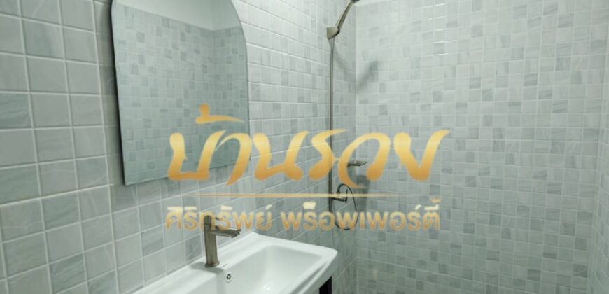 ทาวน์เฮ้าส์ 2 ชั้น หมู่บ้านไทยสมุทร 2 ราชาเทวะ-บางพลี ซอยลาดกระบัง16 บ้านรีโนเวทเปลี่ยนวัสดุใหม่ทั้งหลัง ใกล้แยกลาดกระบัง พร้อมเข้าอยู่อาศัย