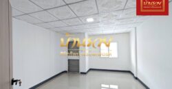 ทาวน์เฮ้าส์ 2 ชั้น หมู่บ้านไทยสมุทร 2 ราชาเทวะ-บางพลี ซอยลาดกระบัง16 บ้านรีโนเวทเปลี่ยนวัสดุใหม่ทั้งหลัง ใกล้แยกลาดกระบัง พร้อมเข้าอยู่อาศัย