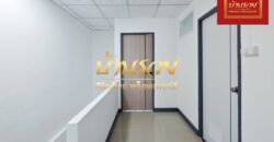 ทาวน์เฮ้าส์ 2 ชั้น หมู่บ้านไทยสมุทร 2 ราชาเทวะ-บางพลี ซอยลาดกระบัง16 บ้านรีโนเวทเปลี่ยนวัสดุใหม่ทั้งหลัง ใกล้แยกลาดกระบัง พร้อมเข้าอยู่อาศัย