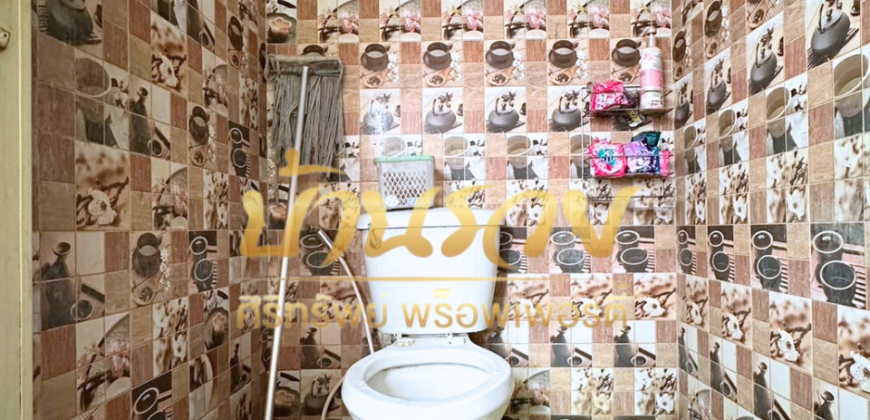 ห้องเช่า 1 ชั้น 5 ห้อง ขายพร้อมผู้เช่า ซอยสวนสนบางปลา ใกล้ตลาดเรือบิน