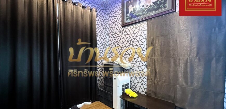 บ้านแฝด 2ชั้น หมู่บ้าน เอเรส แพรกษา ใกล้นิคมบางปู ตกแต่งใหม่พร้อมเข้าอยู่