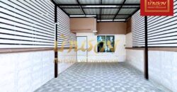 ทาวน์เฮ้าส์ 2 ชั้น หมู่บ้านไทรงาม ใกล้สถานีการเคหะรถไฟฟ้า ตกแต่งรีโนเวทใหม่ พร้อมอยู่อาศัย