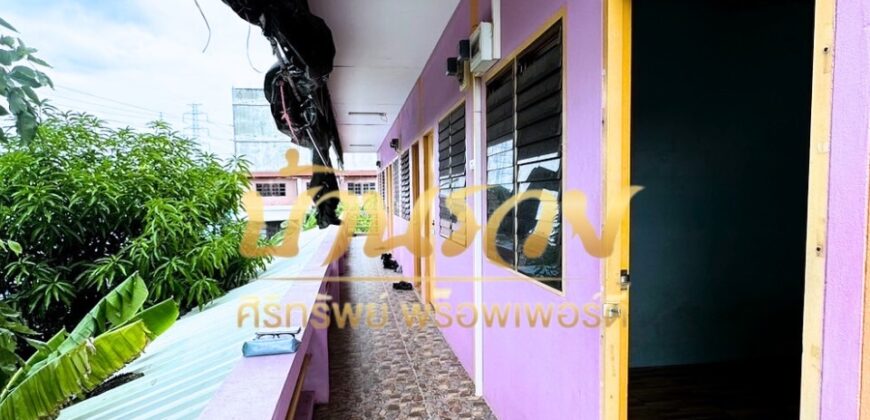 ห้องเช่า 2ชั้น 12 ห้อง ขายพร้อมผู้เช่า ซอยสวนสนบางปลา ใกล้ตลาดเรือบิน