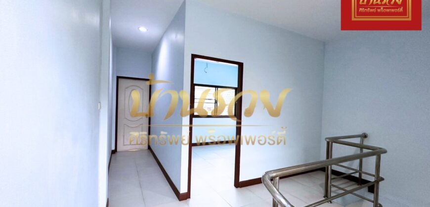 ตึก2ชั้น 5ห้อง ซอยหมู่บ้านร่มเย็น3(ชุมชนเฟื่องฟ้า) ใกล้BTSแพรกษา ห่างถนนสุขุมวิทเพียง 200เมตร