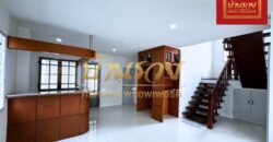 บ้านเดี่ยว 2 ชั้น ม.วรารมย์ ซอยประชาอุทิศ 98 สุขสวัสดิ์ ใกล้ทางด่วนกาญจนาภิเษก บ้านรีโนเวทใหม่ทั้งหลัง