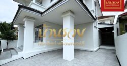 บ้านเดี่ยว 2 ชั้น ม.วรารมย์ ซอยประชาอุทิศ 98 สุขสวัสดิ์ ใกล้ทางด่วนกาญจนาภิเษก บ้านรีโนเวทใหม่ทั้งหลัง