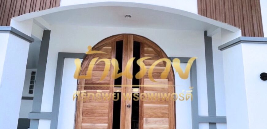 บ้านเดี่ยวชั้นเดียว หมู่บ้านชายคลอง เทพารักษ์ กม.25 (ซอยคิงคอง) ใกล้นิคมบางพลี บ้านรีโนเวทใหม่ ตกแต่งพร้อมเข้าอยู่