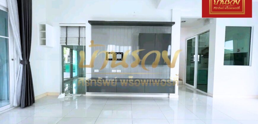 บ้านเดี่ยว 2 ชั้น หมู่บ้านชัยพฤกษ์ ศรีนครินทร์ บ้านคุณภาพของ โครงการแลนด์ แอนด์ เฮ้าส์ ทำเลดี ใกล้รถไฟฟ้าสถานีศรีนครินทร์