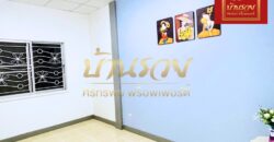 ทาวน์เฮ้าส์ 2 ชั้น หมู่บ้านชายคลอง เทพารักษ์ กม.25 (ซอยคิงคอง) ใกล้นิคมบางพลี บ้านรีโนเวทใหม่ ตกแต่งพร้อมเข้าอยู่