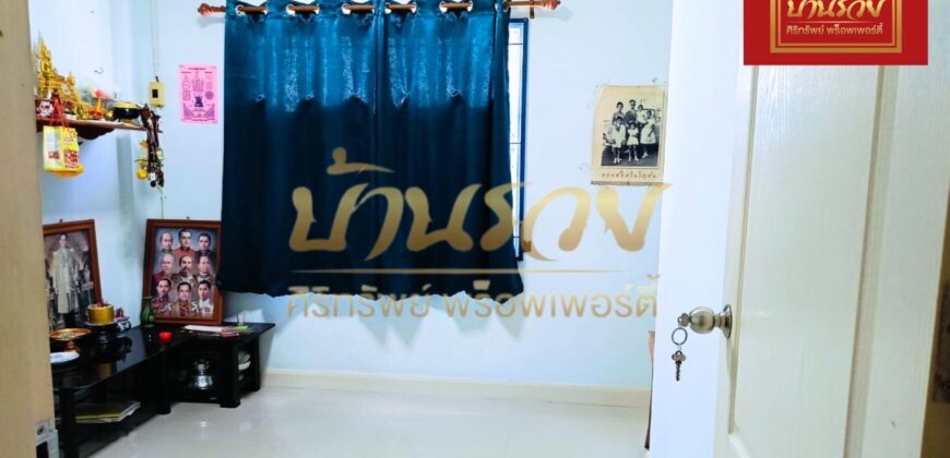 ทาวน์เฮ้าส์ 2 ชั้น หมู่บ้านกิตตินคร เทพารักษ์ ซอยมังกร ใกล้จุดขึ้น-ลงทางด่วนกาญจนาฯ พร้อมเข้าอยู่