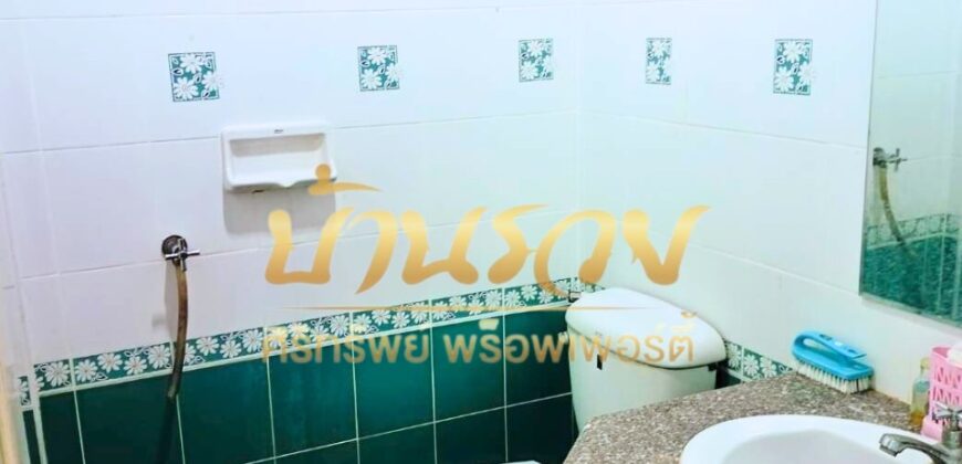 ทาวน์เฮ้าส์ 2 ชั้น หมู่บ้านกิตตินคร เทพารักษ์ ซอยมังกร ใกล้จุดขึ้น-ลงทางด่วนกาญจนาฯ พร้อมเข้าอยู่