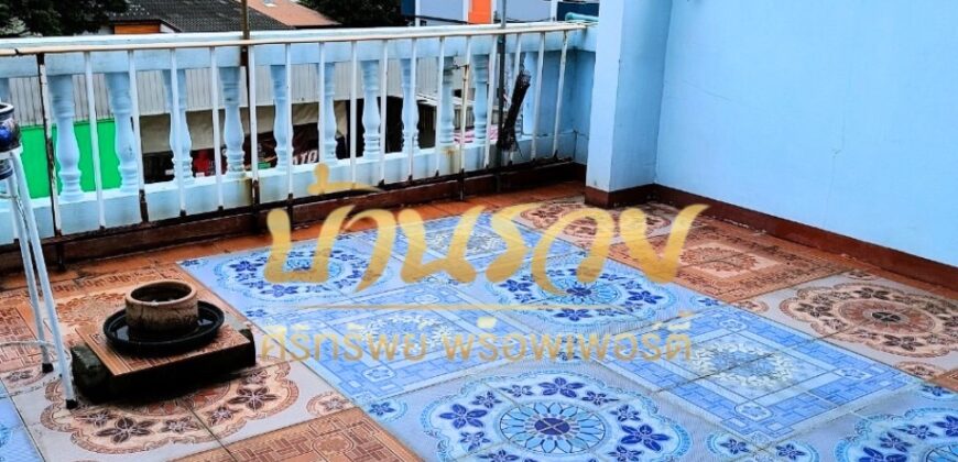 ตึกแถว 4 ชั้น หนามแดง – เทพารักษ์ ใกล้แหล่งอำนวยความสะดวก พร้อมเข้าอยู่