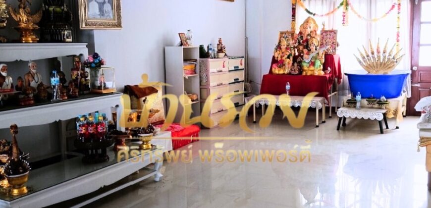 ตึกแถว 4 ชั้น หนามแดง – เทพารักษ์ ใกล้แหล่งอำนวยความสะดวก พร้อมเข้าอยู่