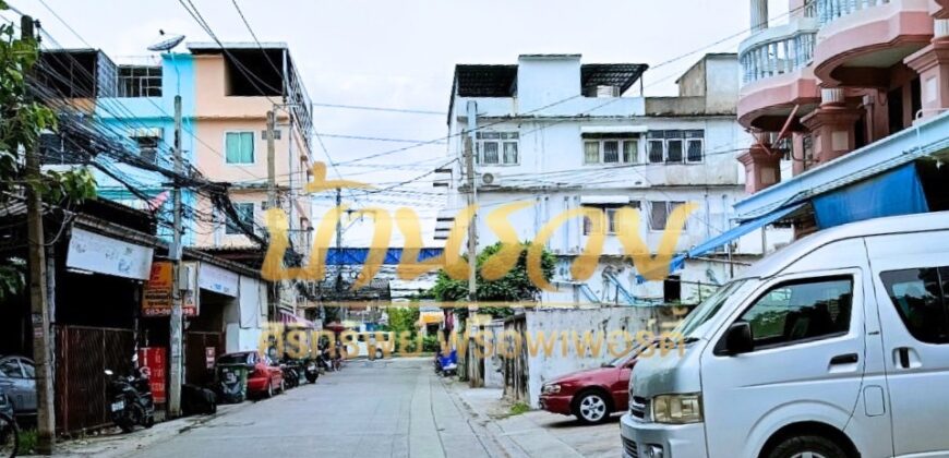 ตึกแถว 4 ชั้น หนามแดง – เทพารักษ์ ใกล้แหล่งอำนวยความสะดวก พร้อมเข้าอยู่