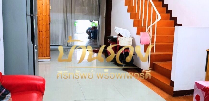 ตึกแถว 4 ชั้น หนามแดง – เทพารักษ์ ใกล้แหล่งอำนวยความสะดวก พร้อมเข้าอยู่