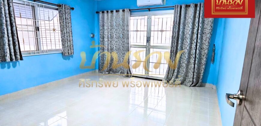 ทาวน์เฮ้าส์ 2 ชั้น #หลังมุม หมู่บ้าน นครทองซิตี้ คลองอาเสี่ย ใกล้นิคมอุตสาหกรรมบางปู บ้านตกแต่งใหม่ พร้อมเข้าอยู่