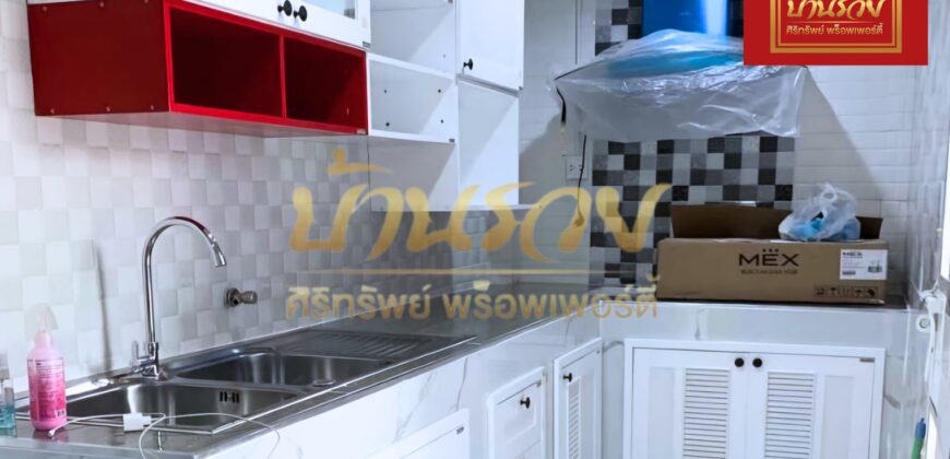 ทาวน์เฮ้าส์ 2 ชั้น #หลังมุม หมู่บ้าน นครทองซิตี้ คลองอาเสี่ย ใกล้นิคมอุตสาหกรรมบางปู บ้านตกแต่งใหม่ พร้อมเข้าอยู่