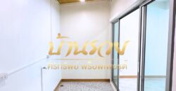 ทาวน์เฮ้าส์ 2 ชั้น หมู่บ้านเดอะคอนเนค สุวรรณภูมิ 1 ซอยกิ่งแก้ว 37 ถนนกิ่งแก้ว รีโนเวทใหม่ พร้อมเข้าอยู่