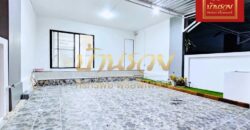 หมู่บ้านแอมมิตี้ บางนา-เทพารักษ์ (ในเครือกัลปพฤกษ์) บ้านรีโนเวทใหม่ พร้อมเข้าอยู่