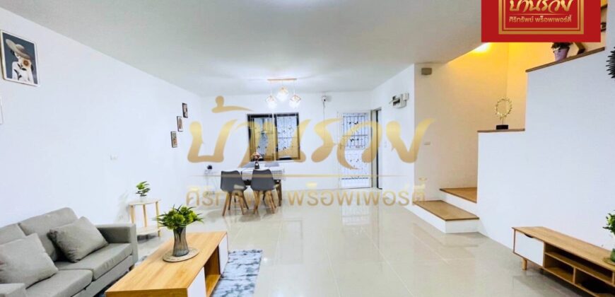 หมู่บ้านแอมมิตี้ บางนา-เทพารักษ์ (ในเครือกัลปพฤกษ์) บ้านรีโนเวทใหม่ พร้อมเข้าอยู่