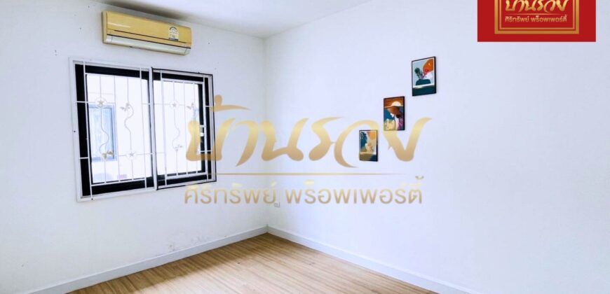 หมู่บ้านแอมมิตี้ บางนา-เทพารักษ์ (ในเครือกัลปพฤกษ์) บ้านรีโนเวทใหม่ พร้อมเข้าอยู่