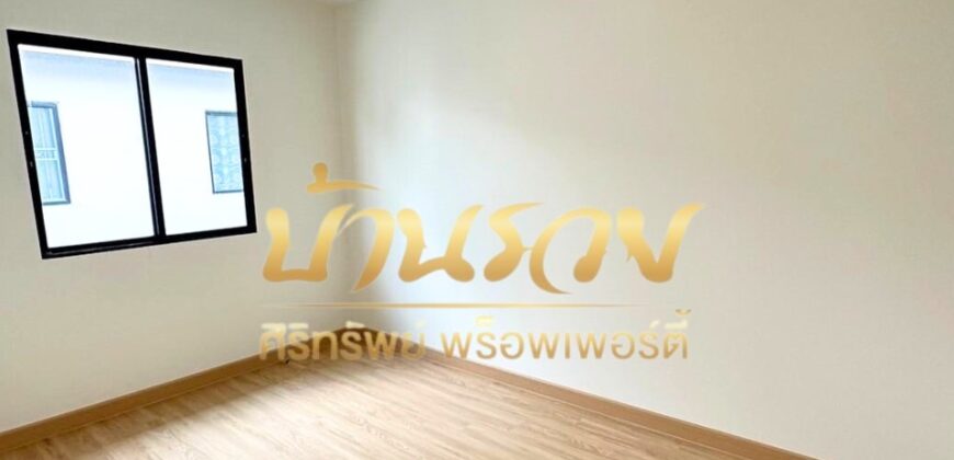 ทาวน์เฮ้าส์ 2 ชั้น หมู่บ้านเดอะคอนเนค สุวรรณภูมิ 2 ซอยกิ่งแก้ว 37 ถนนกิ่งแก้ว รีโนเวทใหม่ พร้อมเข้าอยู่