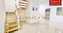 ทาวน์เฮาส์ 2 ชั้น *หลังมุม หมู่บ้านพฤกษา 77/2 สุขสวัสดิ์ พระสมุทรเจดีย์ รีโนเวทใหม่พร้อมเข้าอยู่