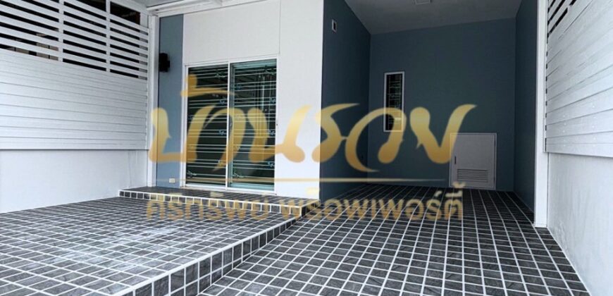 ทาวน์เฮ้าส์ 2ชั้น หมู่บ้านเดอะคอนเน็ก เทพารักษ์-เมืองใหม่ ใกล้นิคมเมืองใหม่บางพลี พร้อมเข้าอยู่